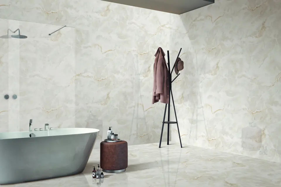 Bathroom clad in polished ivory onyx-effect Sassuolo porcelain tiles
